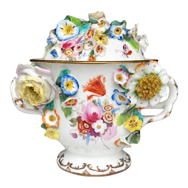 Coalbrookdale-Style Flower-Encrusted Porcelain Pot, Cover & Stand For Sale