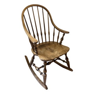 Ethan Allen Windsor Bowback Rocking Chair in Nutmeg For Sale