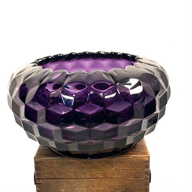 Mid-Century Modern Mid Century American Fostoria Amethyst Glass Rose Bowl For Sale - Image 3 of 12