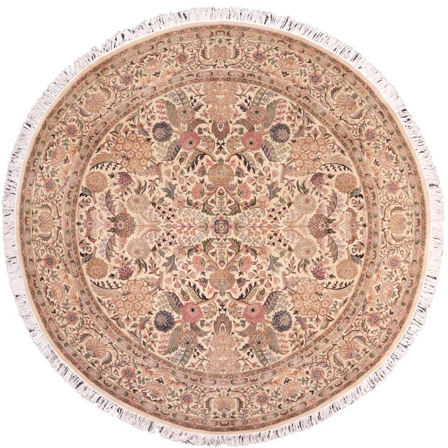 Shabby Chic Pak-Persian Beige/Pink Wool Round Rug- 8'0'' X 8'1'' For Sale - Image 9 of 9