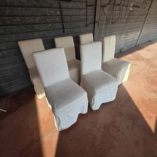 - The lot includes 6 chairs. - Chairs are in excellent condition; the fabric covers are removable and need to be washed.
