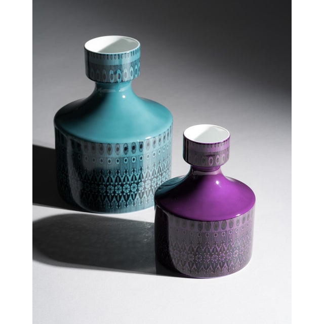 Rosenthal Turquoise and Purple Porcelain Vases by Hans Theo Baumann for Rosenthal, 1964, Set of 2 For Sale - Image 4 of 14