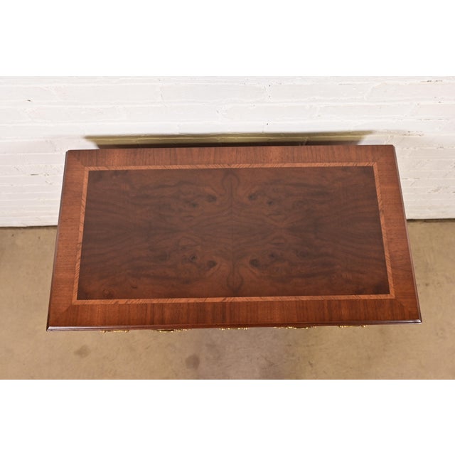 Henredon Georgian Banded Mahogany and Burl Wood Chest of Drawers, Newly Refinished For Sale - Image 13 of 18