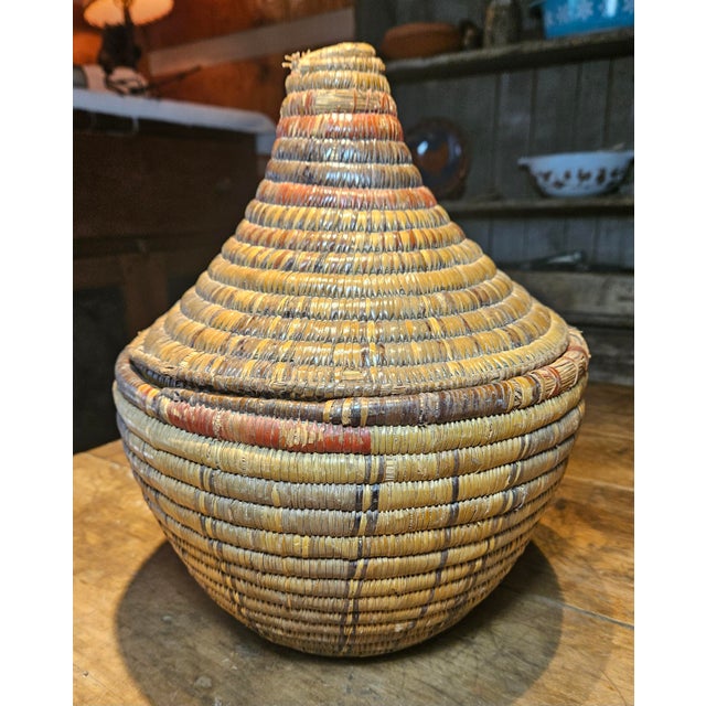 Late 19th Century 19th Century Southwestern Coiled Basket For Sale - Image 5 of 11