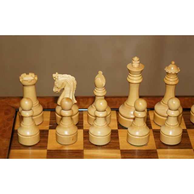 Vintage Burr Walnut Velvet Drawer Chessboard and Chess Set from Staunton, Set of 33 For Sale - Image 5 of 18