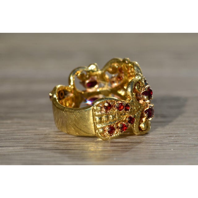 The Kingsessing: Ladies 18K Gold Cocktail Ring set with Garnets For Sale In Philadelphia - Image 6 of 10