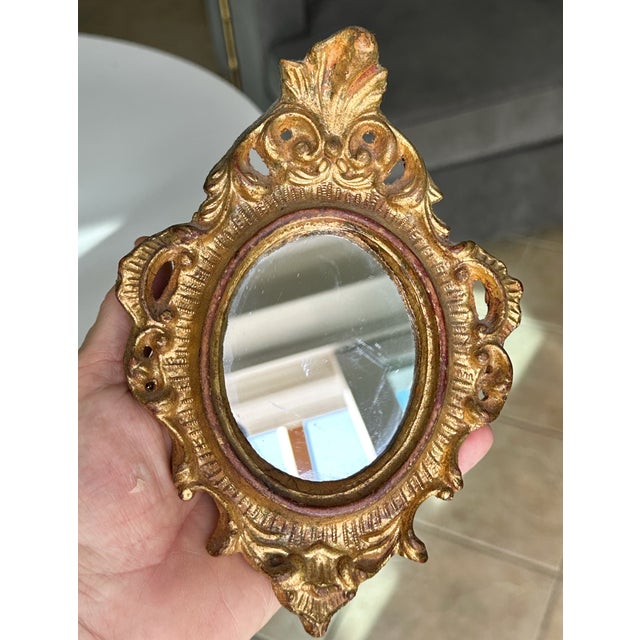 Mid-Century Italian Giltwood Florentia Accent Mirrors - A Pair For Sale - Image 4 of 16
