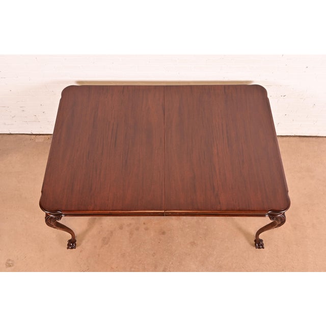 Romweber Style Chippendale Carved Mahogany Extension Dining Table, Newly Refinished For Sale - Image 9 of 18