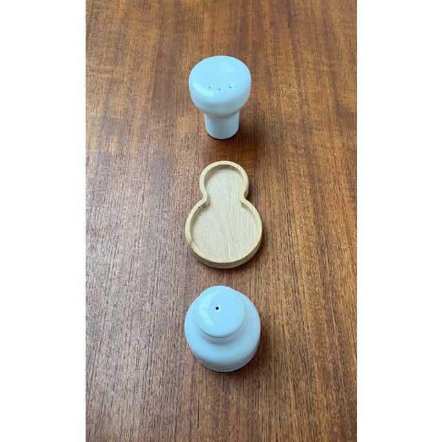 Swedish Model Fix Salt and Pepper Shakers in Ceramic and Wood by Julia Teutiger for Sagaform, Set of 3 For Sale - Image 18 of 18