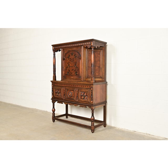 English Berkey & Gay Antique English Tudor Carved Walnut and Burl Wood Bookcase or Bar Cabinet, Circa 1920s For Sale - Image 3 of 17