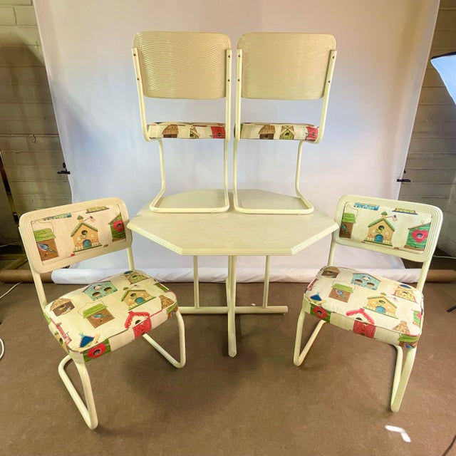 Wood 1980s Vintage Coastal Pencil Reed Backed & Tubular Dining Set, Reupholstered - 5 Piece Set For Sale - Image 7 of 11