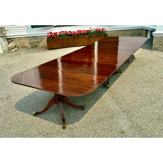 Early 19th Century 19th Century Regency Mahogany Three Pedestal Cumberland Action Dining Table For Sale - Image 5 of 10