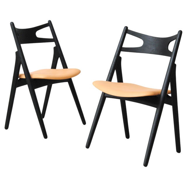 Set of Fully Restored Sawbuck Chairs in Ebonized Oak by Hans J. Wegner for Carl Hansen & Søn, 1950s For Sale