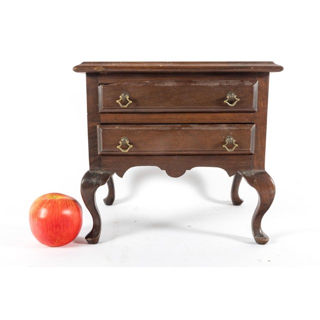 Traditional Vintage Salesman Sample Queen Anne Style Two Drawer Side Table For Sale - Image 3 of 11