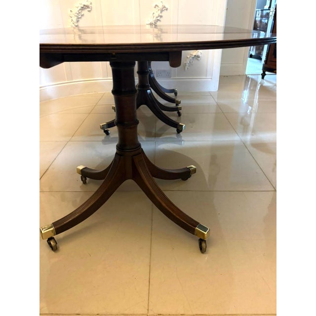 Antique Georgian Mahogany Extendable Triple Pillar Dining Table, 1800 For Sale - Image 14 of 18