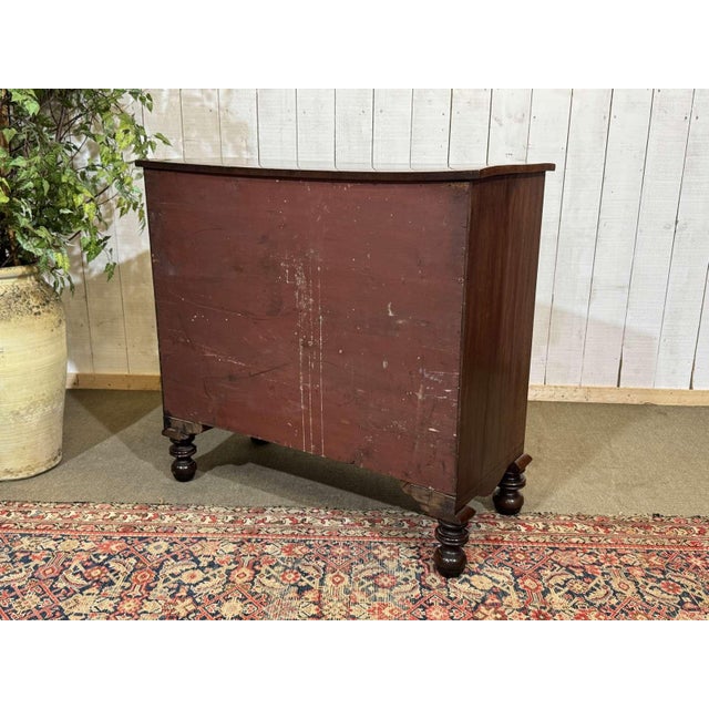 Wood 19th Century Victorian English Mahogany Chest of Drawers For Sale - Image 7 of 18