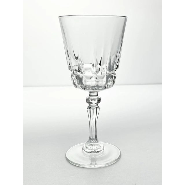 Cristal d’Arques “Chantelle” 8 Crystal Wine Glasses 7 1/4” 6oz Lady Victoria No chips, cracks, or fleabites. Height 7 1/4”...
