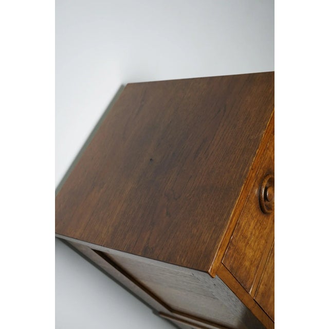 1940s English Oak Apothecary Cabinet, 1930s For Sale - Image 5 of 13