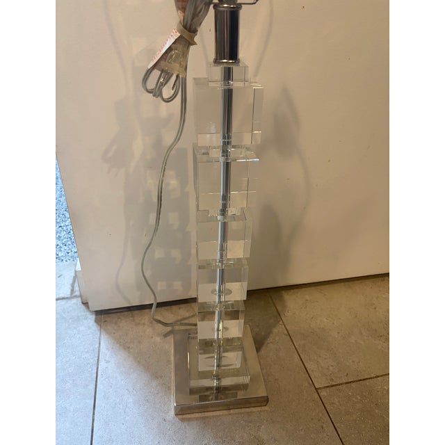 Chrome 1900s Crystal and Chrome Styles Mid-Century Modern Style Table Lamp For Sale - Image 8 of 10