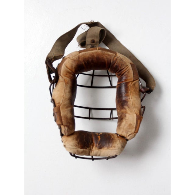 Vintage Baseball Catchers Gear Collection C. 1930s-1950s For Sale - Image 13 of 18