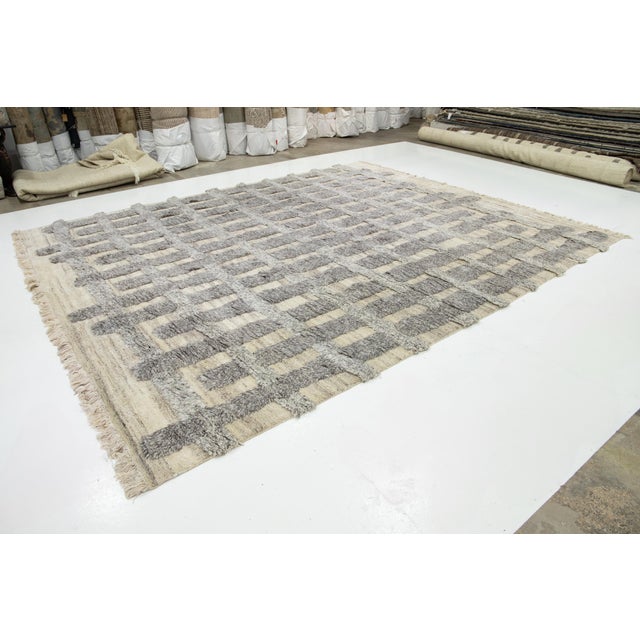 Organic Modern Moroccan Wool Rug in Beige and Gray Pattern For Sale - Image 4 of 11