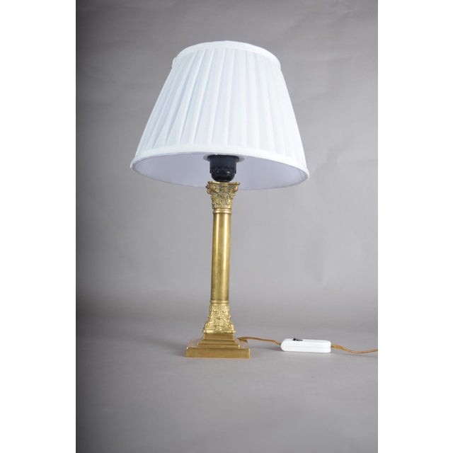 NeoclassicalBrass Classical Column Table Lamp with Ornate Capital and Square Pedestal, Europe, 1950s For Sale - Image 4 of 17