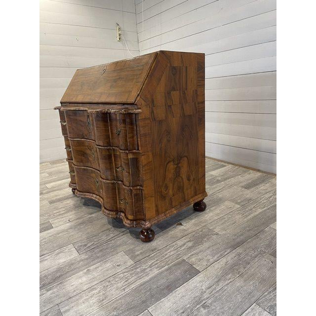 Double Curved Barok Tabernakel Secretaire, German, 1750 For Sale - Image 6 of 18