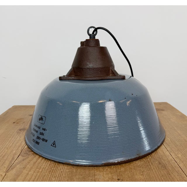 Industrial Grey Enamel and Cast Iron Pendant Light, 1960s For Sale - Image 14 of 18