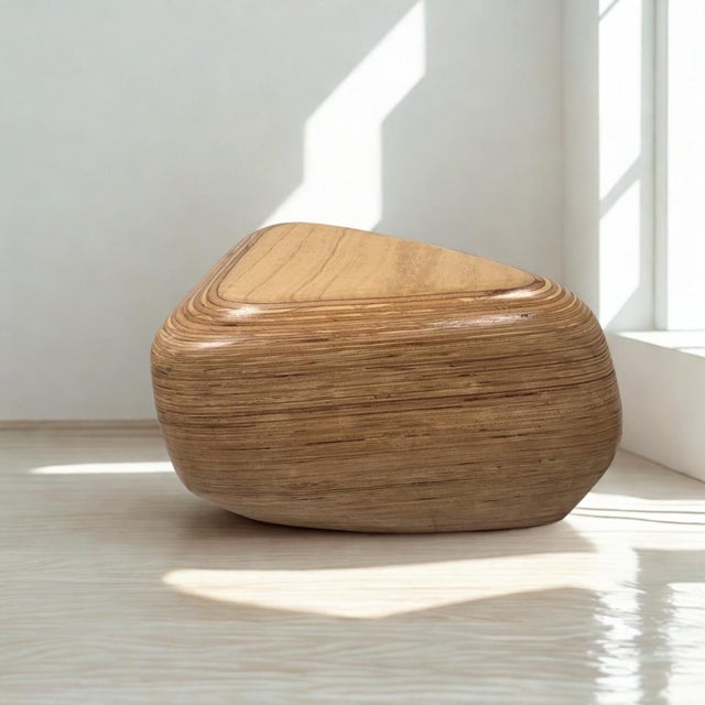 Contemporary Pebbles Collection: Sculptural “Pebble Original L” Bench by Sophie Le Bienvenu (Ex‑Zaha Hadid Architects) – CNC‑Milled Plywood, Peru 2021 For Sale - Image 3 of 3