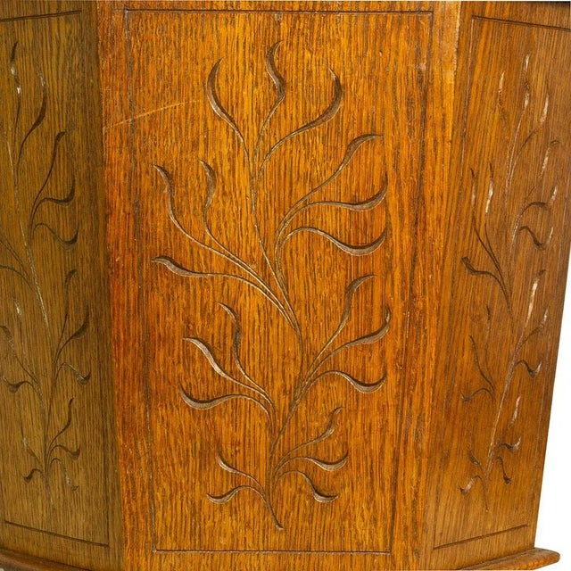 English Aesthetic Oak Bucket For Sale - Image 9 of 10