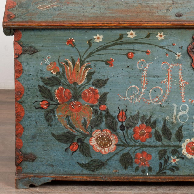 Original Swedish Dome Top Hand Painted Blue Pine Trunk Dated 1826 For Sale - Image 11 of 18