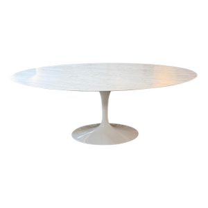 Knoll Saarinen Dining Table, Carrera Marble