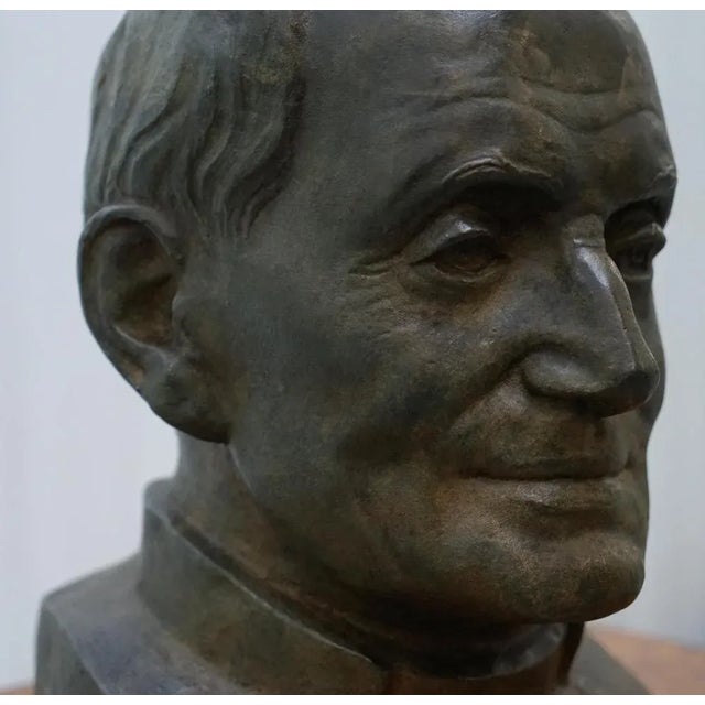 Large Bronze Head of Priest from James Bourlet & Sons LTD, 1840s For Sale - Image 8 of 18