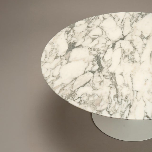 This iconic 1957 design by Eero Saarinen is colloquially known as the “Tulip Table,” and more formally as the Saarinen...