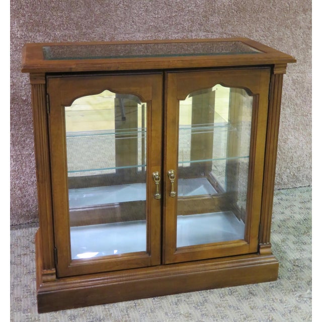 1970s Traditional Lighted Two Door Curio Console Cabinet With