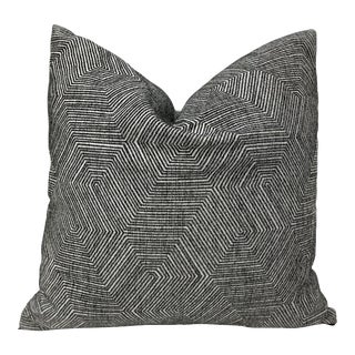 Contemporary Bernhardt Transitional Style Geometric Print Knife Edge Duck Down Accent Pillow For Sale