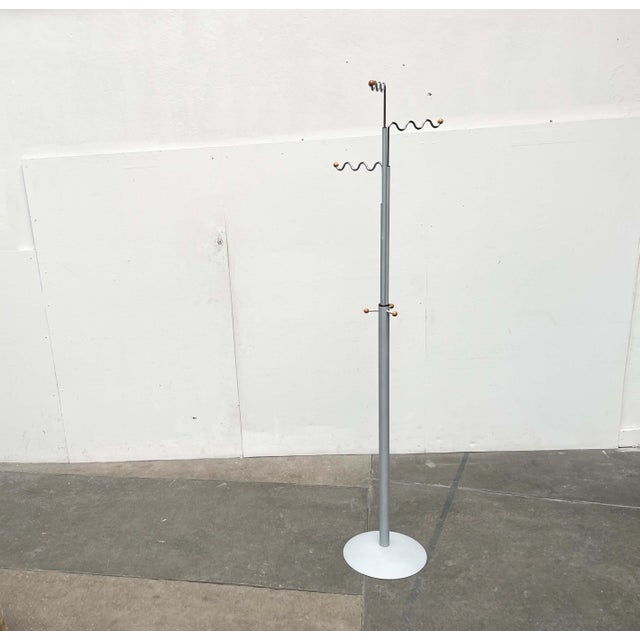 Postmodern German Gray Metal Coat Rack by Markus Börgens for D-Tec, 1980s For Sale - Image 17 of 18