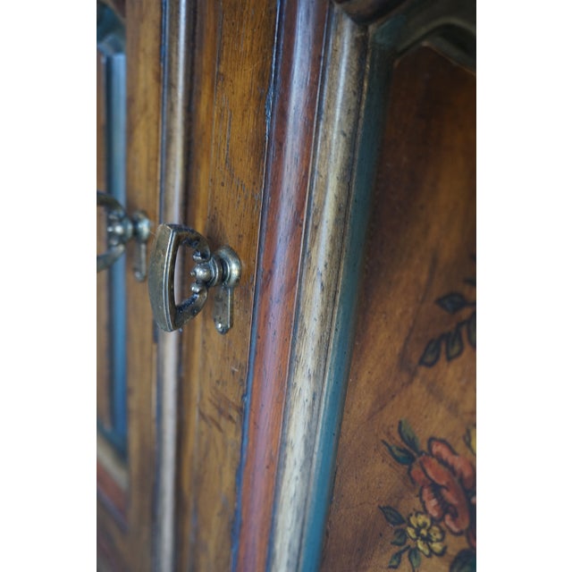 Drexel Heritage Drexel Heritage Brittany Collection Nightstands ~ a Pair For Sale - Image 4 of 8