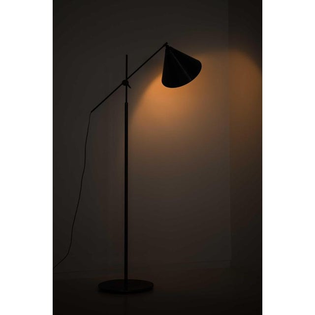 Gold Danish Modern Floor Lamp in Brass and Lacquer attributed to Thomas Valentiner, 1960s For Sale - Image 8 of 11
