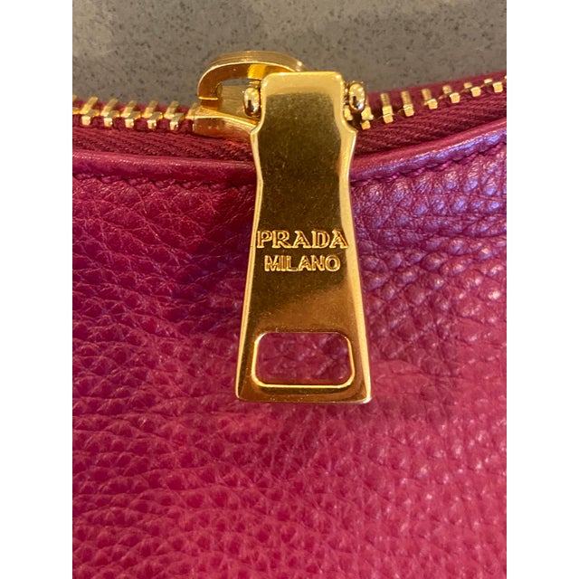 Late 20th Century Prada Leather Tote For Sale In Sacramento - Image 6 of 6