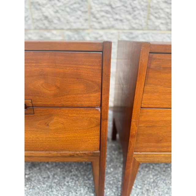 Wood Pair of Mid 20th Century Modern Walnut Nightstands With Two Drawers For Sale - Image 7 of 12
