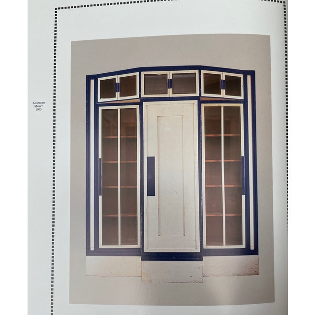 Instagram: traudes.kinder website: www.traudeskinder.com object: seating group (sofa, 2 armchairs) design: koloman moser...