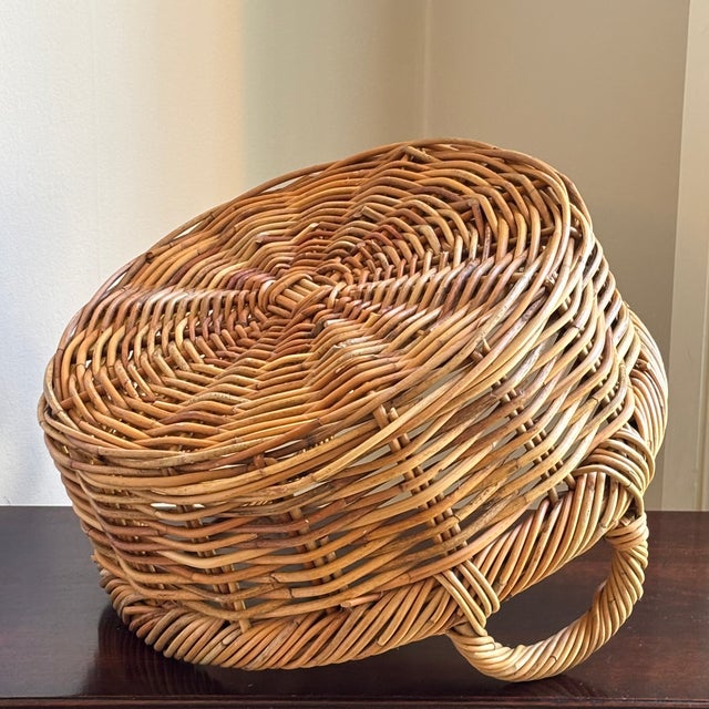 Vintage French-Style Basket W/ Twisted Rim and Double Handles For Sale In Baltimore - Image 6 of 12