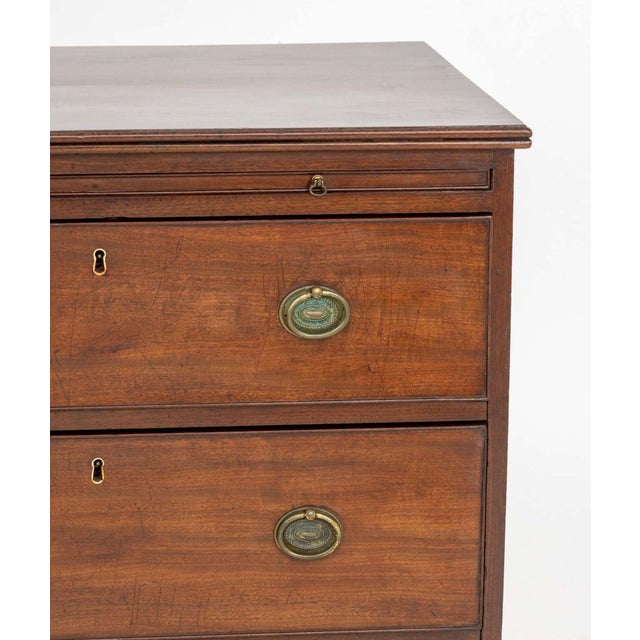 American American Federal Walnut Chest of Drawers, Circa 1800 For Sale - Image 3 of 8