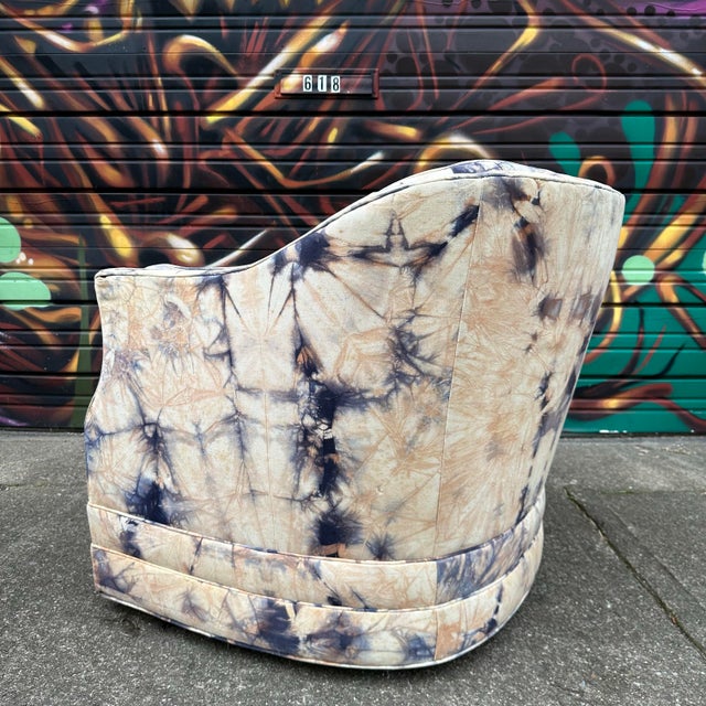 Mid Century Modern Henredon Swivel Barrel Back Lounge Chairs For Sale In Cleveland - Image 6 of 12