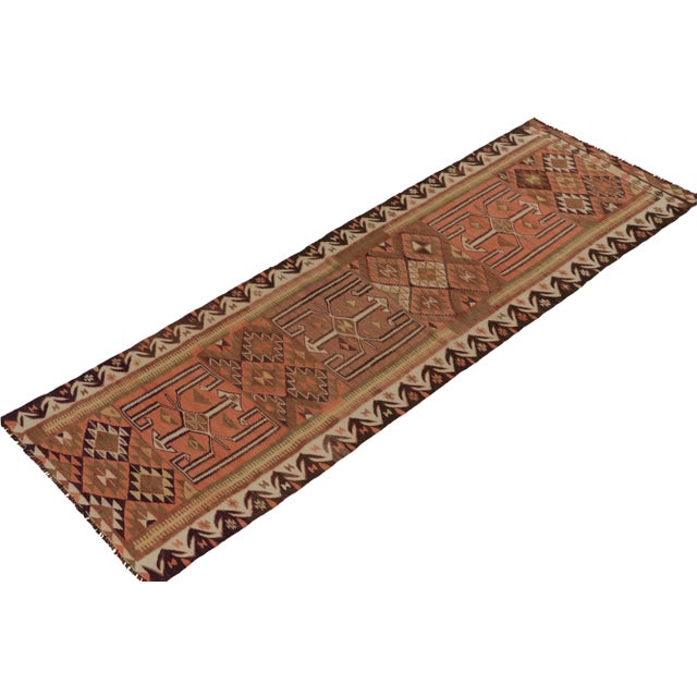 From R&K Principal Josh Nazmiyal’s latest acquisitions, a distinguished vintage kilim runner originating from Turkey circa...