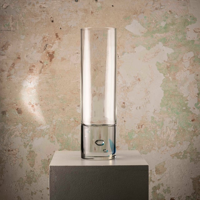 Sculptural Murano Glass Vase with Blue Inclusion by Livio Seguso for Seguso, Italy, 1970s, in Very Good conditions....