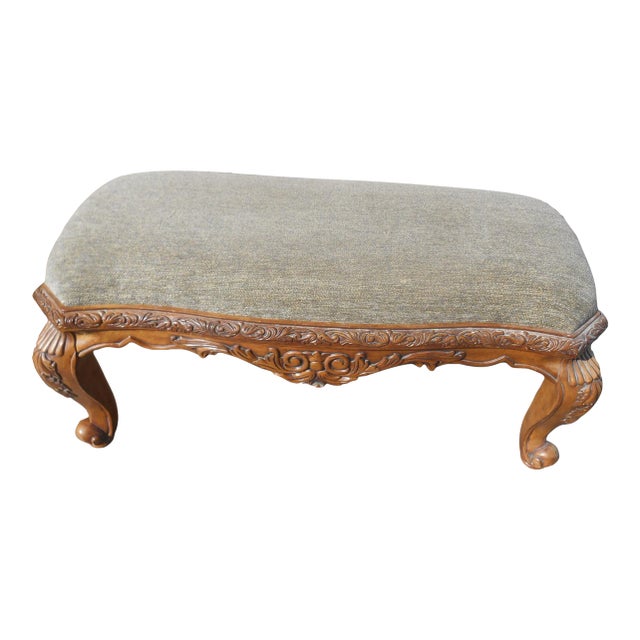 Gorgeous Hand Carved Solid Wood Bedroom / Foyer / Window Bench For Sale