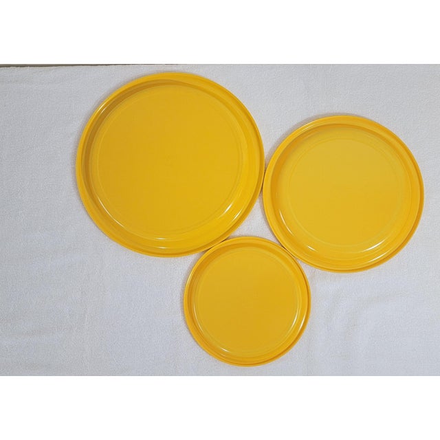 Plastic 1970's Ingrid Ltd. Chicago Primary Yellow Melamine Dinner Ware - Set of 15 For Sale - Image 7 of 18