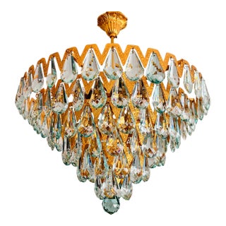1960s Luxury Mid-Century Style Natural High-Gleam Solid Brass & Ice-Blue Turquoise Crystal 6-Light Flush Mount Chandelier For Sale